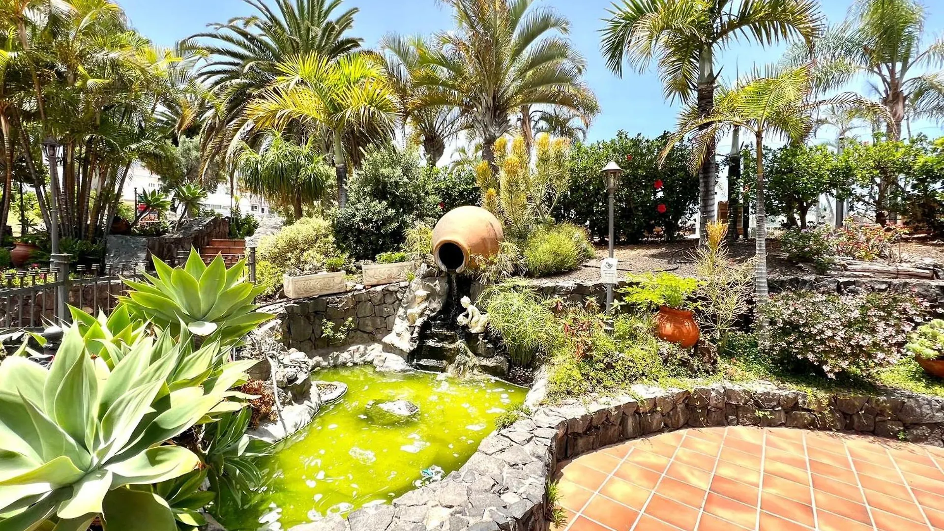 Appartamento Apartamento Con Gran Terraza Y Piscina Climatizada Los Realejos 0*,
